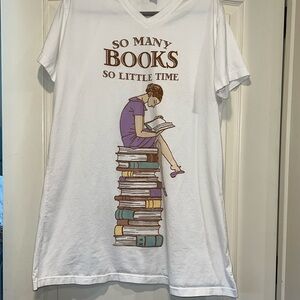 Vintage Book Lovers Night Shirt